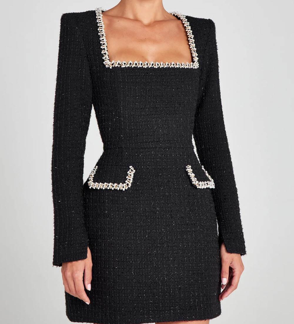 Rochie mini cu buzunare și accente din perle