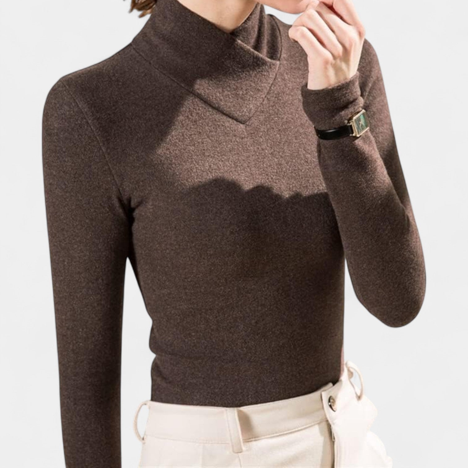 Veronika | Pulover Elegant cu Croi Ajustat