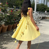 Rochie mini lejeră cu bretele și imprimeu floral