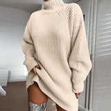Rochie-pulover cu guler înalt și mâneci raglan