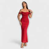 Rochie Bodycon cu umeri descoperiți și volane