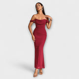 Rochie Bodycon cu umeri descoperiți și volane