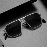 Konrad™ | Ochelari de soare de precizie din titan