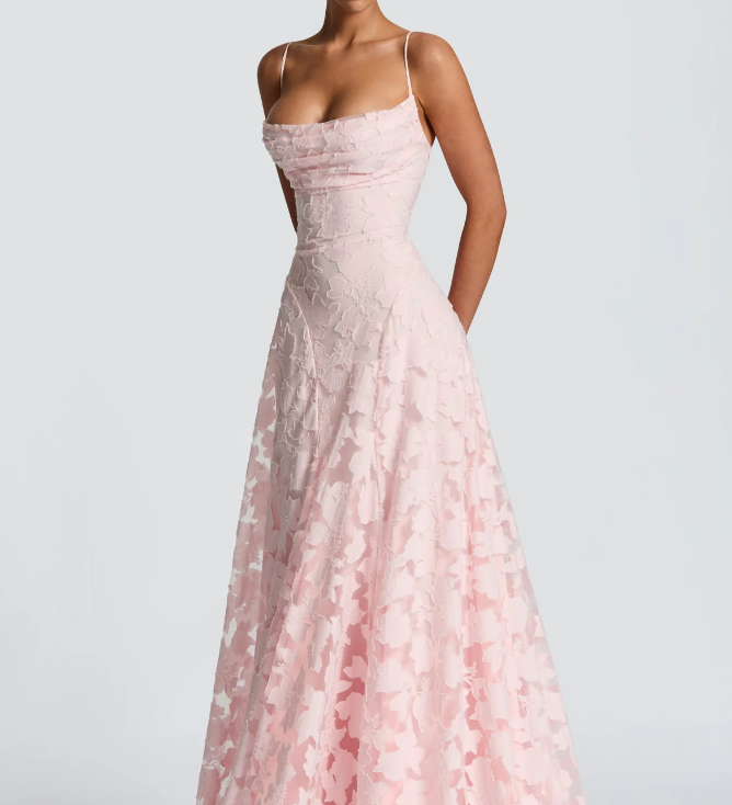 SOFIA | Rochie Maxi Elegantă din Dantelă