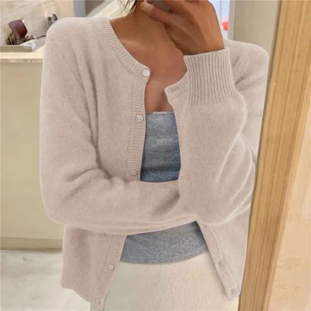 Elena – Cardigan moale cu nasturi