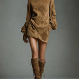 Rochie mini retro din suedă cu guler înalt