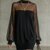 Rochie mini din plasă neagră cu mâneci transparente și guler înalt