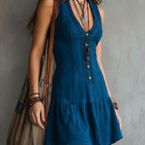 Rochie mini indigo fără mâneci cu decolteu în V și nasturi