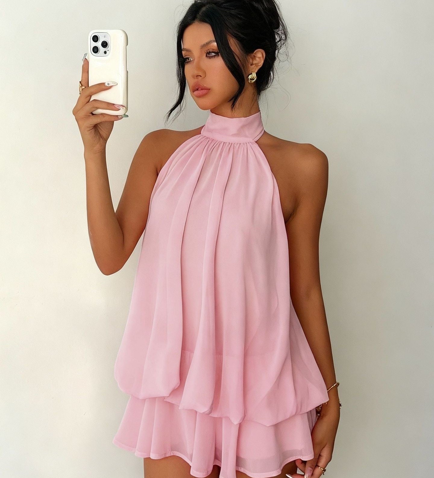 Rochie mini stratificată cu spate gol