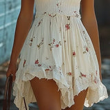 Rochie mini boemă cu bretele subțiri și imprimeu floral alb