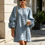 Rochie mini albă cu flori și manșete decorate
