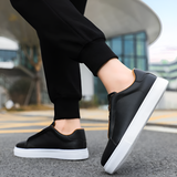 Bernardo | Sneakers Chic