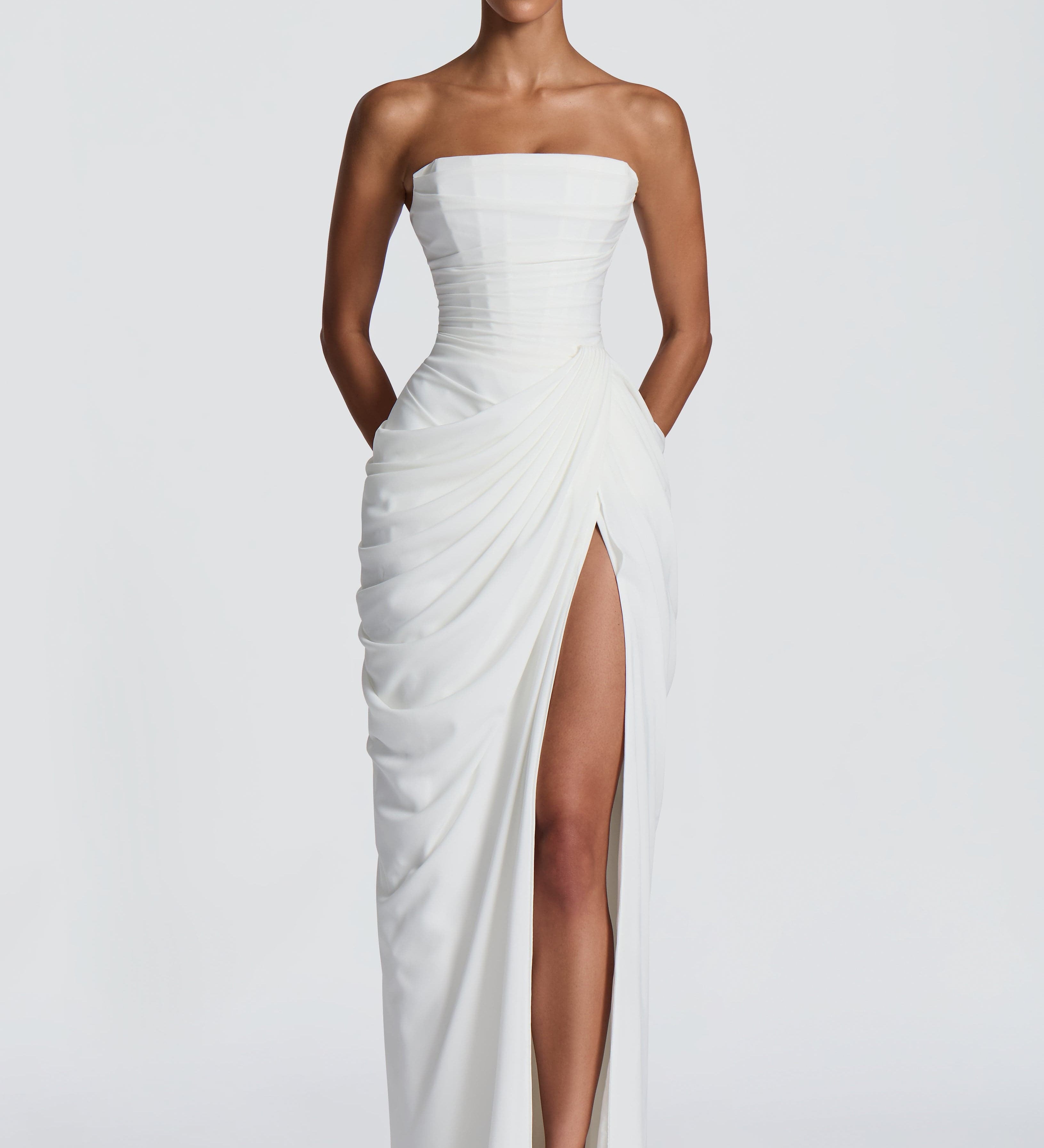 HANNAH | Rochie maxi elegantă cu drapaj și fanta înaltă