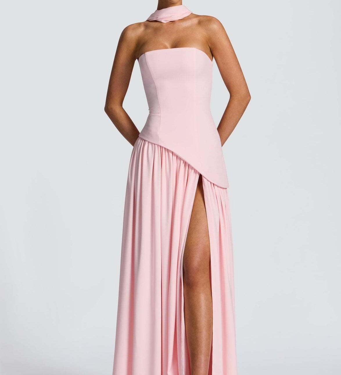 LINA | Rochie maxi fără bretele cu fanta înaltă