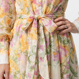 Cressida - Rochie maxi transparentă cu mâneci lungi și imprimeu floral