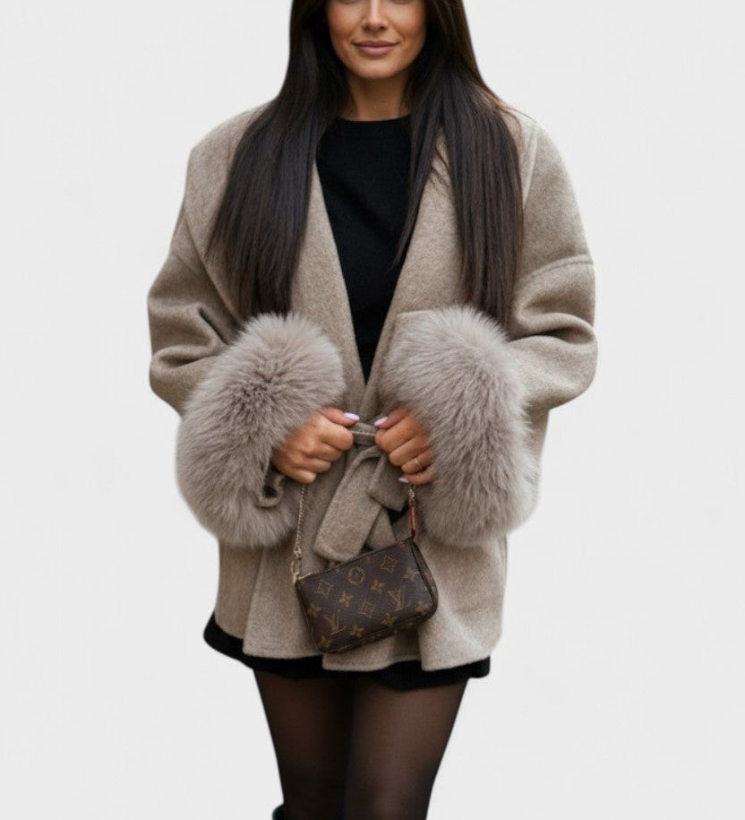 Dagmar™ | Palton elegant cu blană ecologică